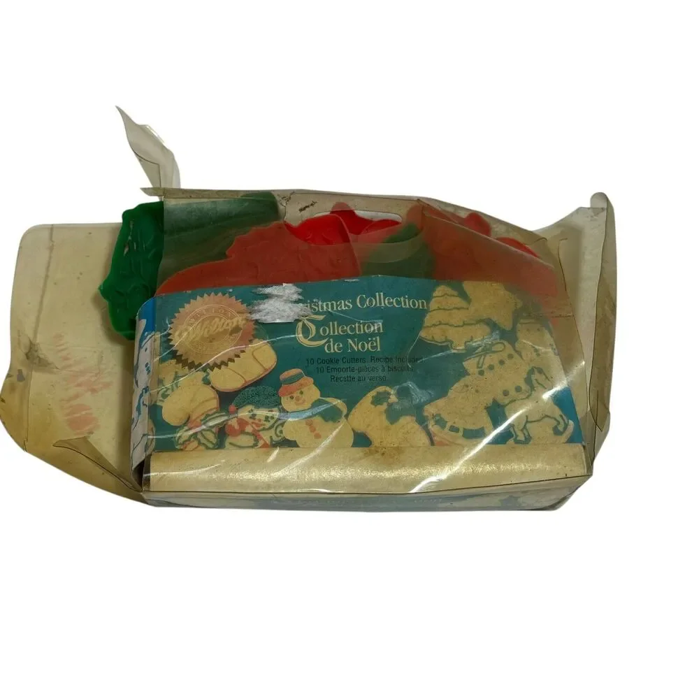 Vintage WILTON Christmas Cookie Cutters Plastic Set of 10 - 1998